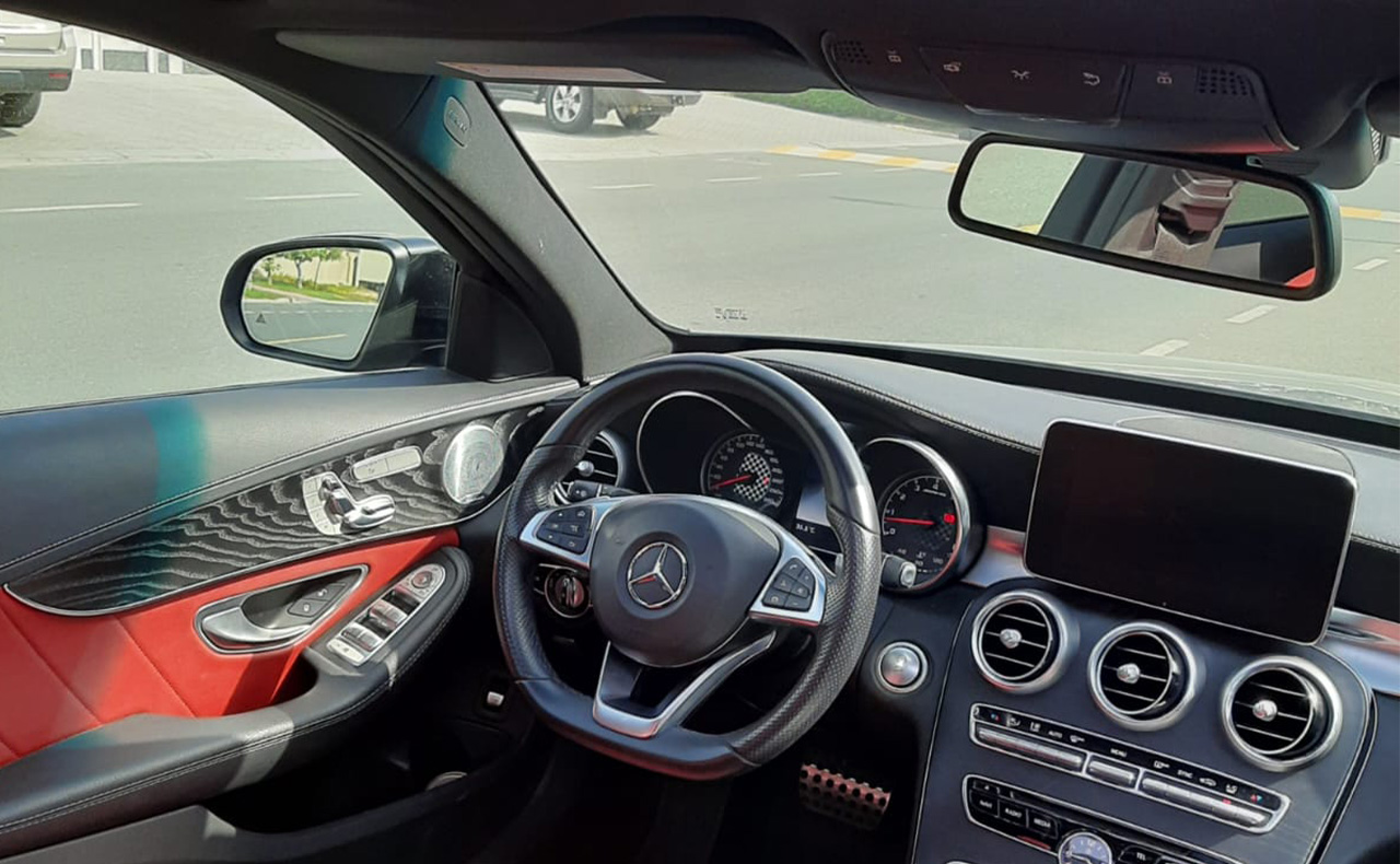 Mercedes C43 – 2018 – Canada – Gray