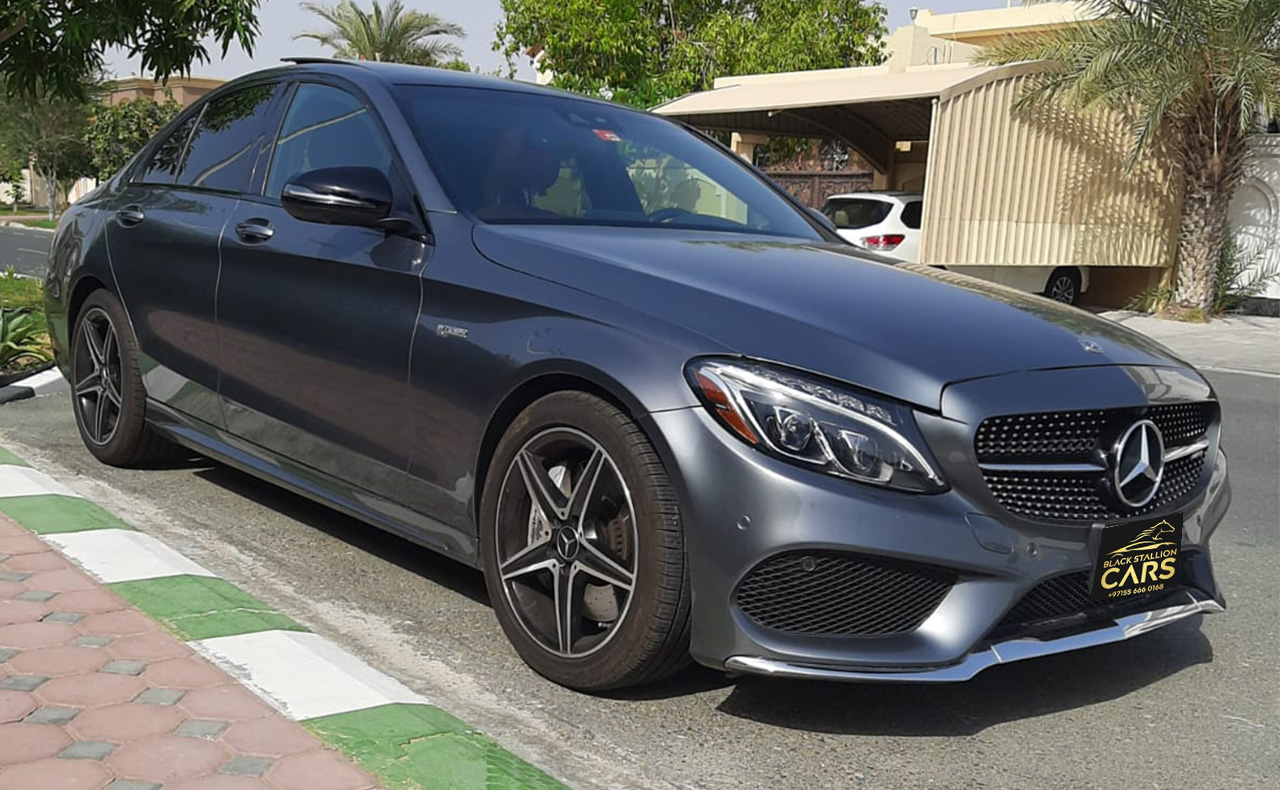 Mercedes C43 – 2018 – Canada – Gray